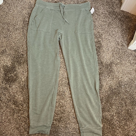 RBX Pants - RBX Women’s Gray-Green Joggers sz L NWT
